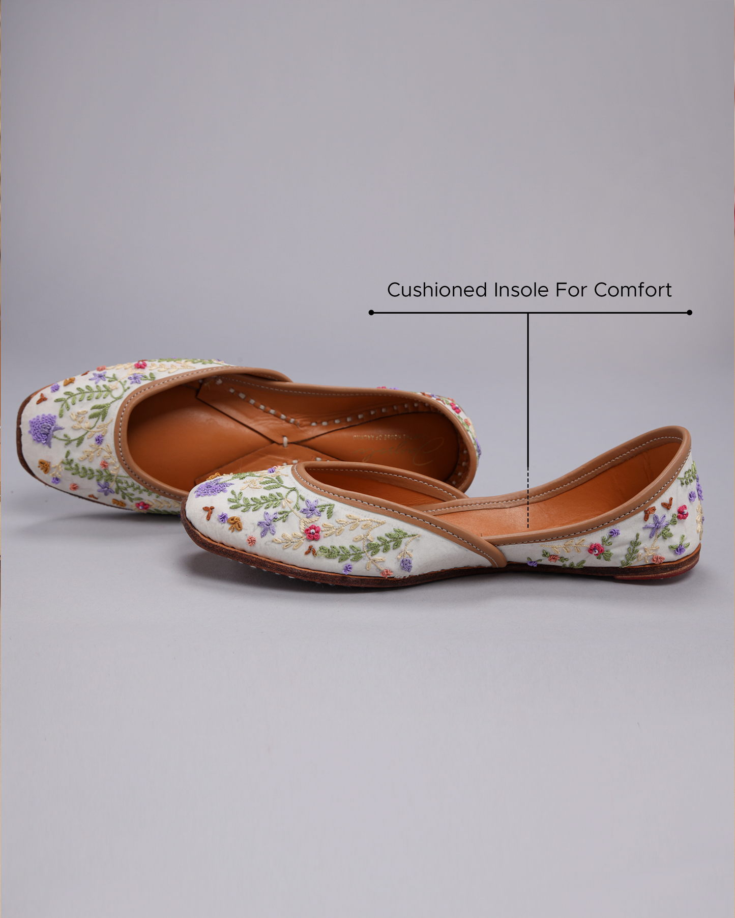 White Lavender Handcrafted Jutti