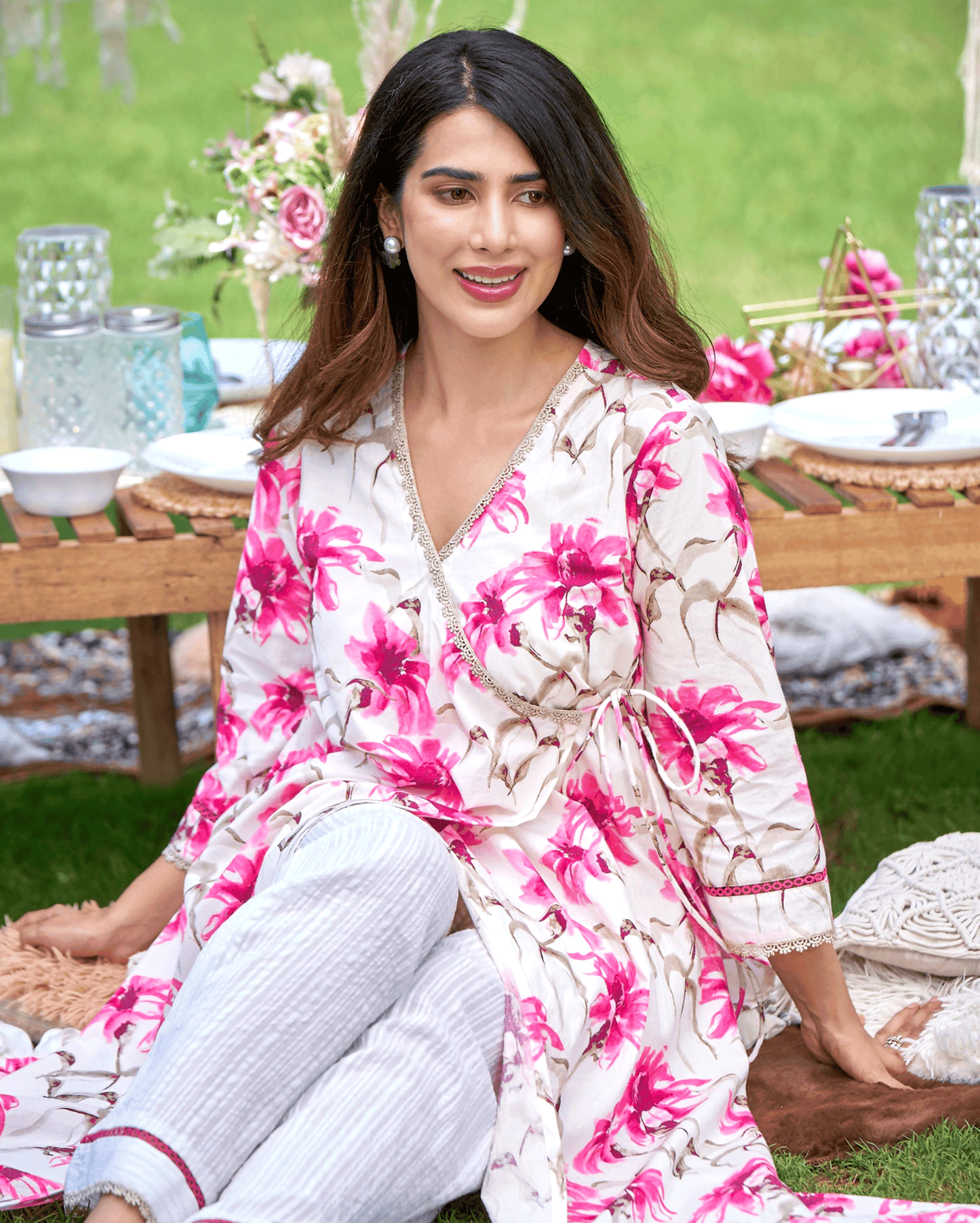 Aashvi White Printed Cotton Kurta Set