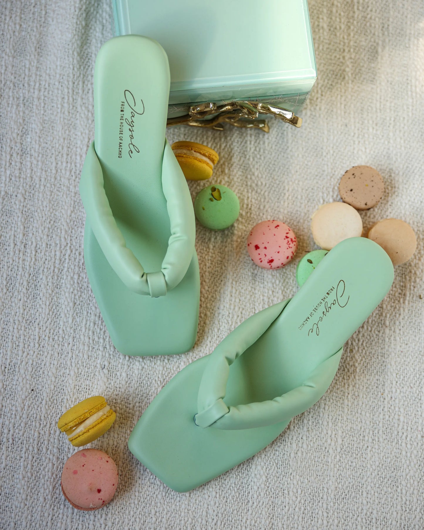 Wasabi Solid Flats My Store