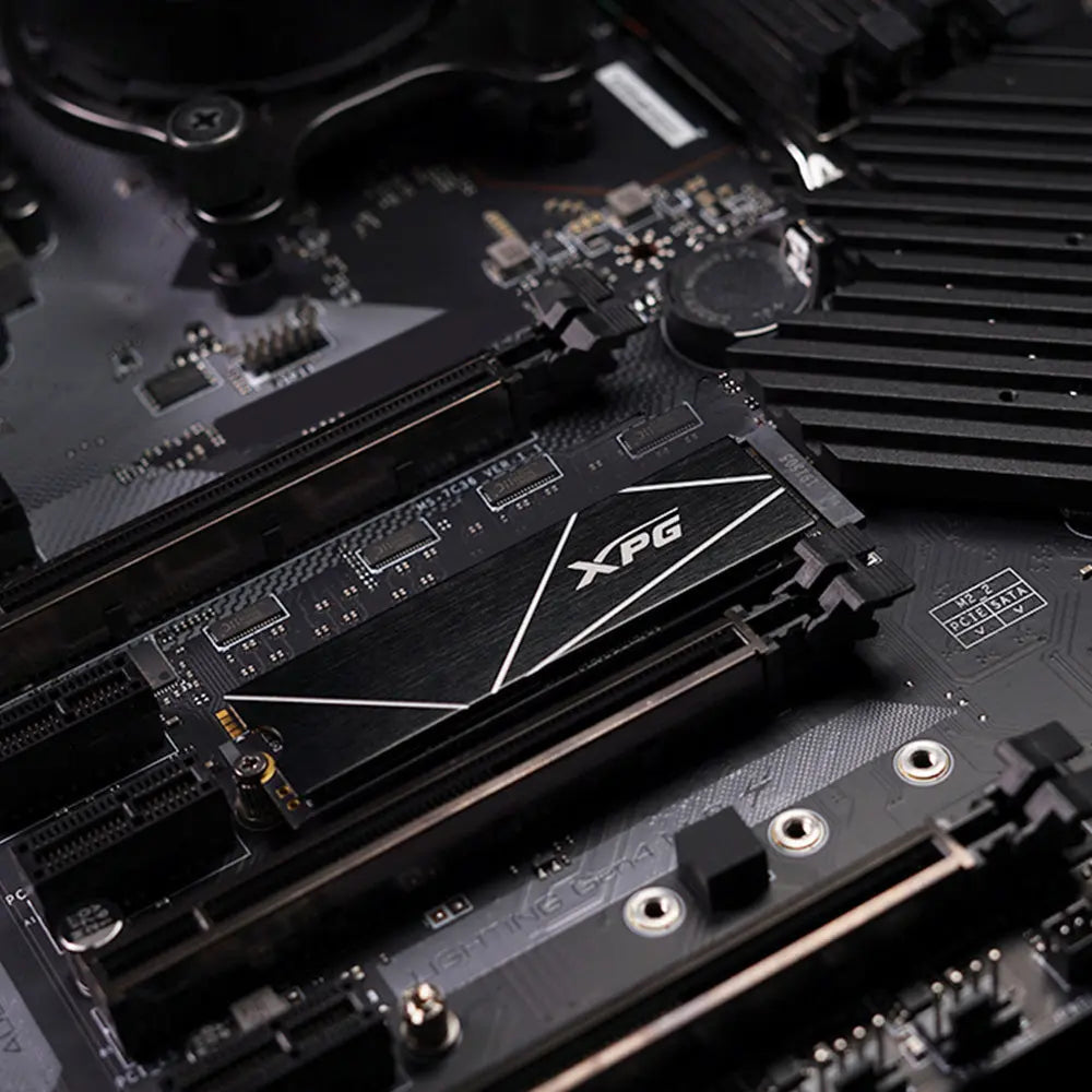 XPG GAMMIX S70 Blade M.2 NVME 1TB PCIe Gen4 Internal Solid-State Drive