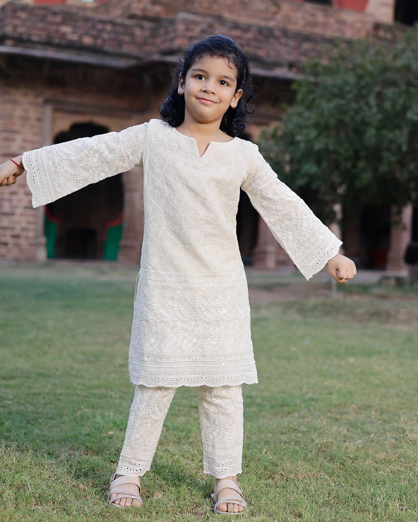Umiko Embroidered Cotton Kurta Set My Store