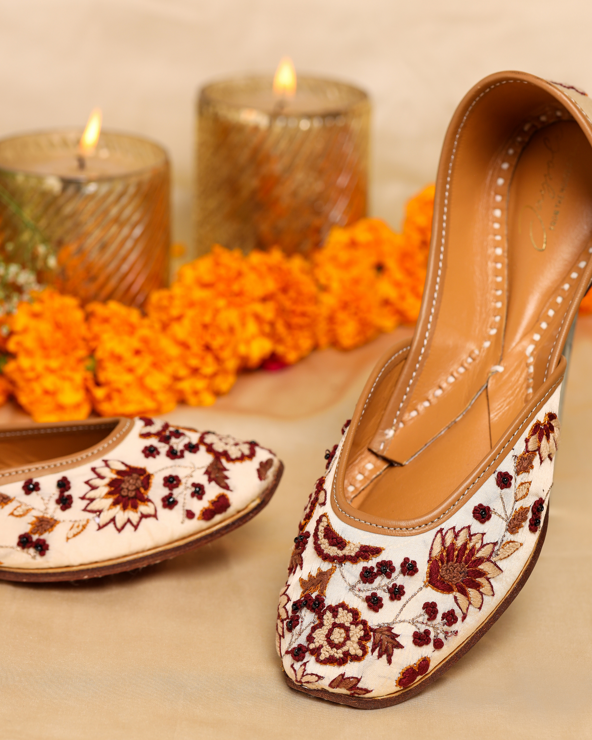 Cinnamon Tunes Handcrafted Jutti Quick Cart