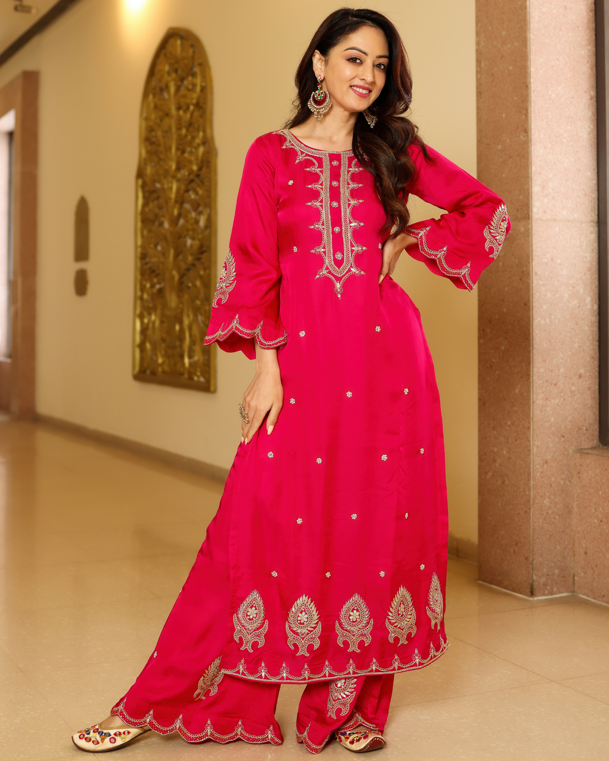 Bubbly Pink Handwork Kurta Set Quick Cart