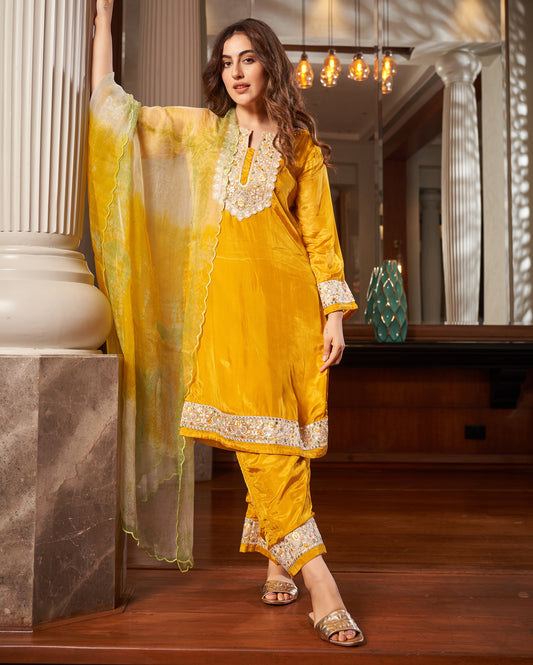 Seedit Yellow Solid Silk Suit Set Quick Cart
