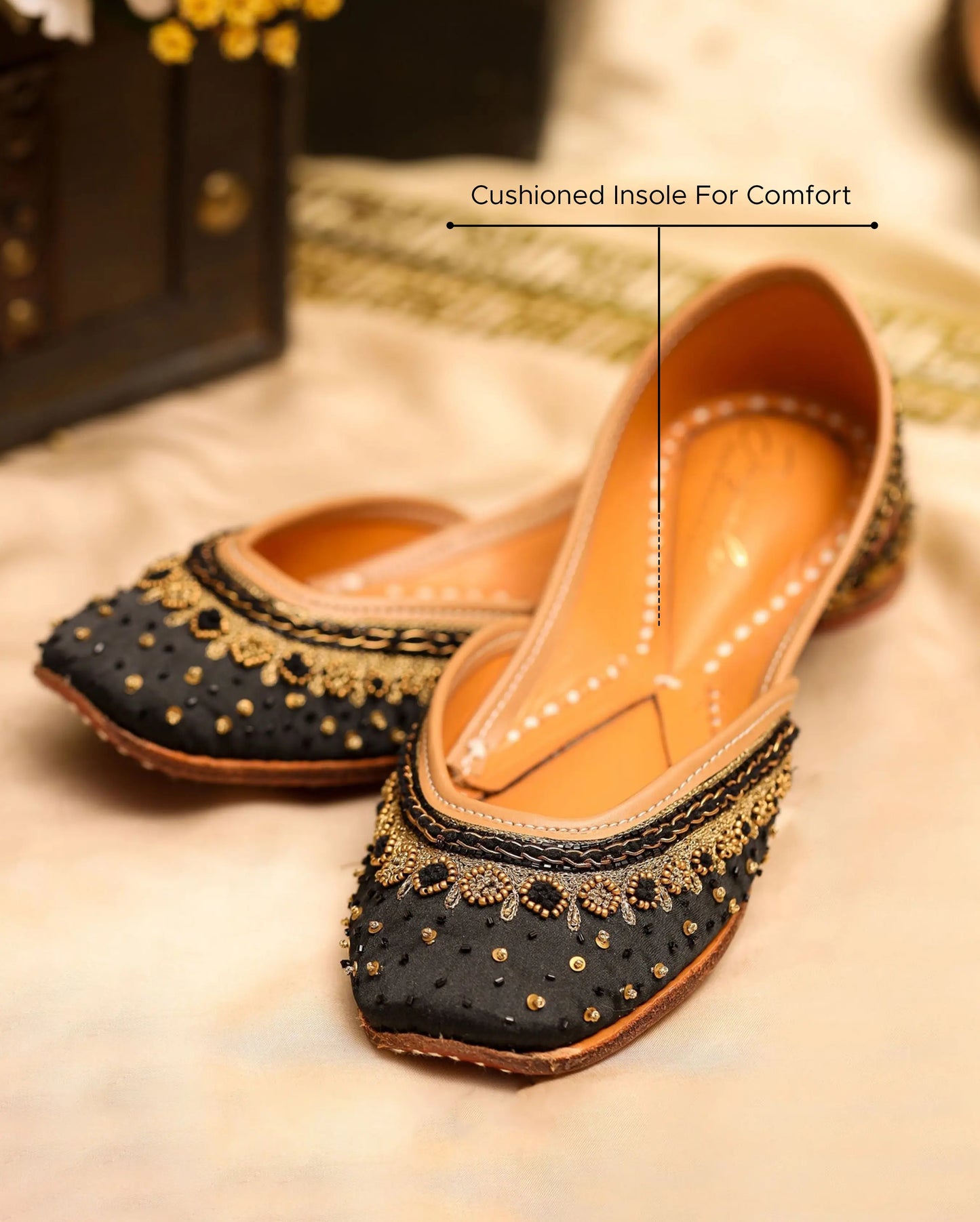 Black Golden Beats Handcrafted Jutti My Store