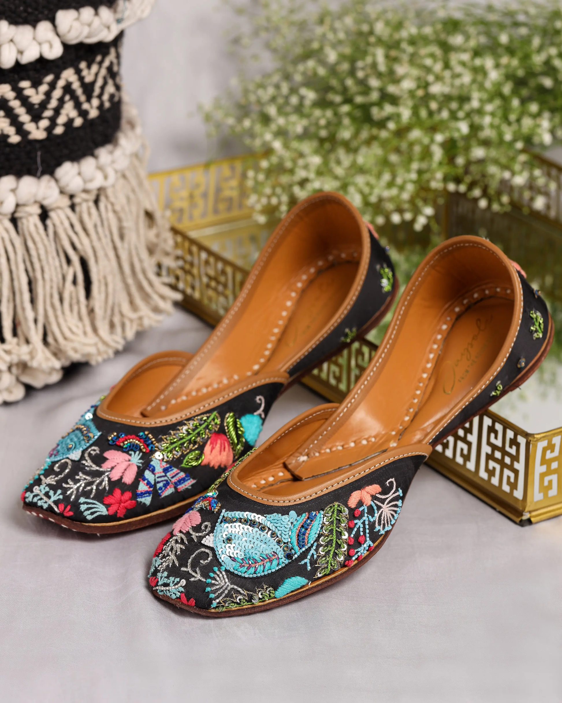 Black Bing Handcrafted Jutti My Store