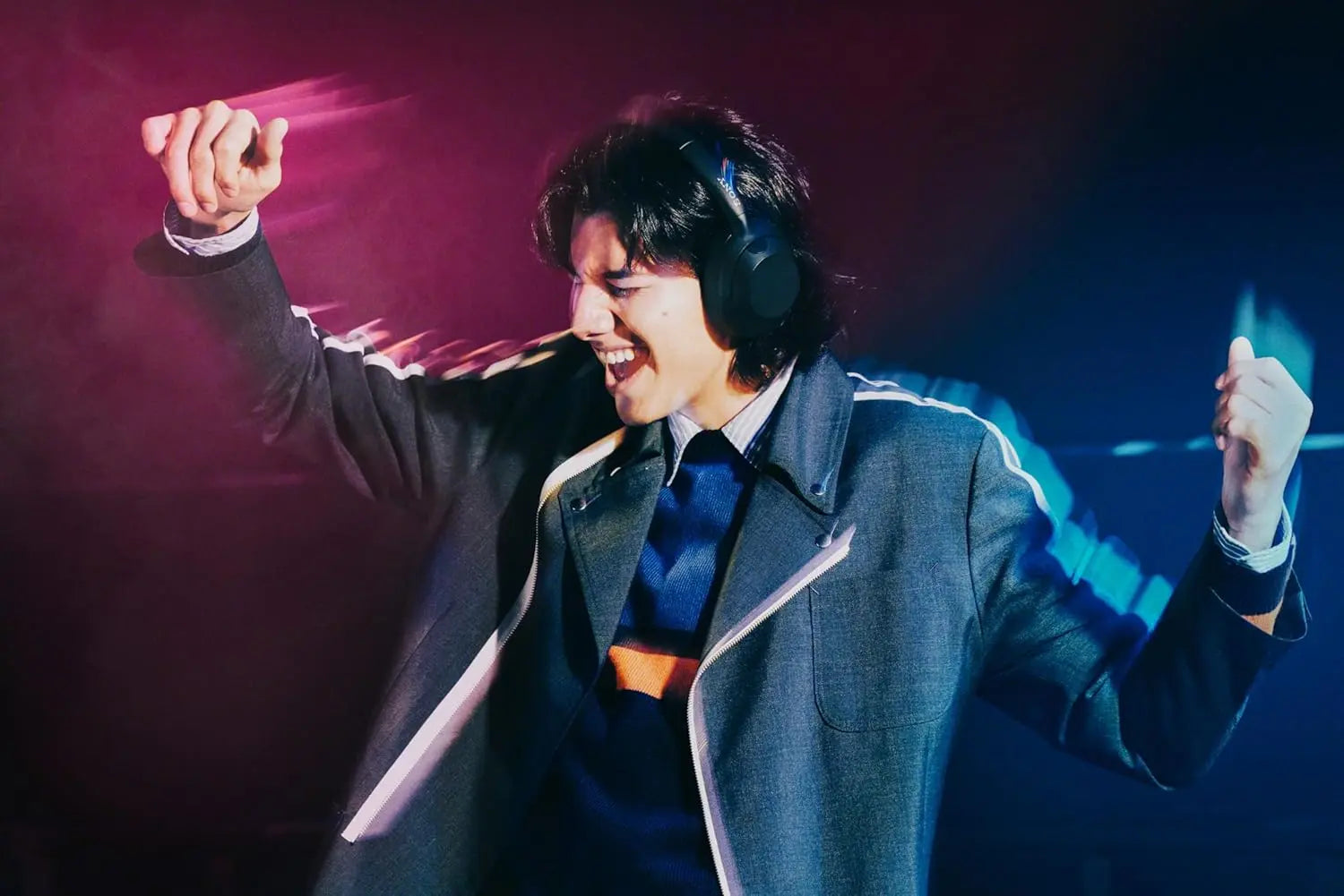 Sony ULT Wear Noise Cancellation Wireless Bluetooth Over Ear Headphones (DD-WHULT900N-BZIN) My Store