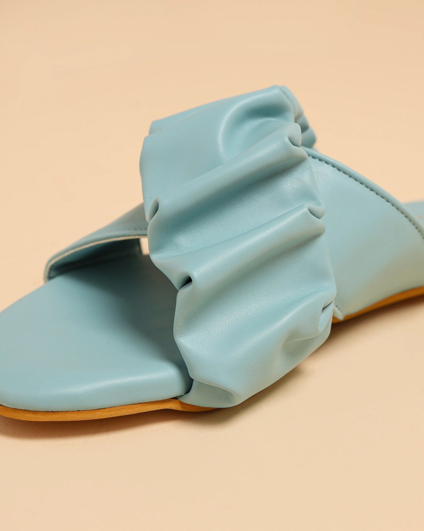 Crystal Breeze Twisted Flats My Store