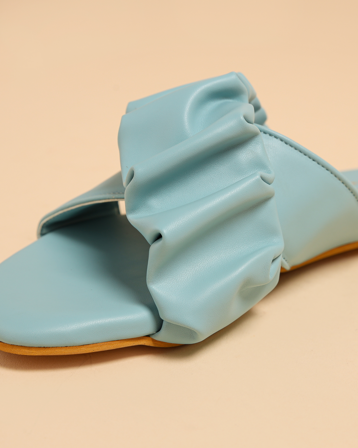 Crystal Breeze Twisted Flats My Store