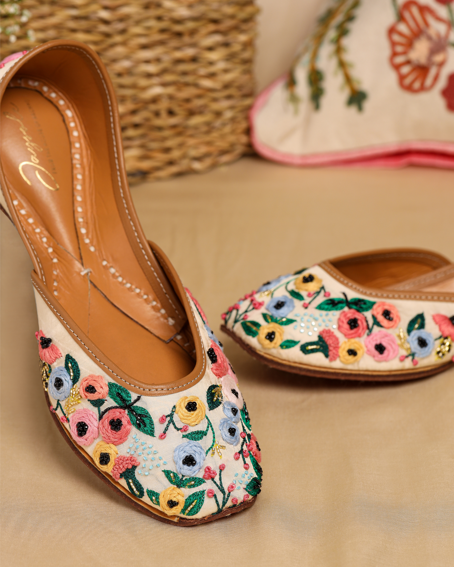 Flower Bae Handcrafted Jutti Quick Cart