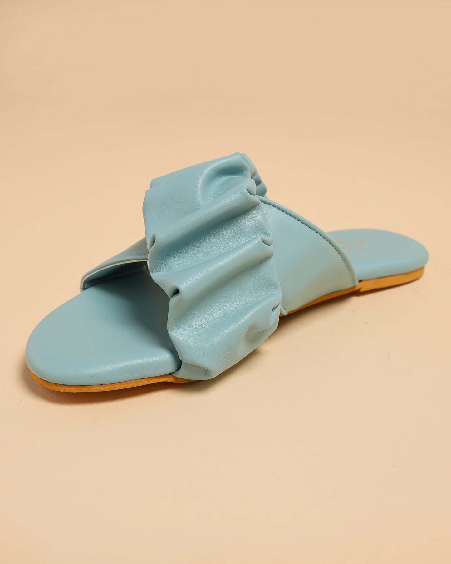 Crystal Breeze Twisted Flats My Store