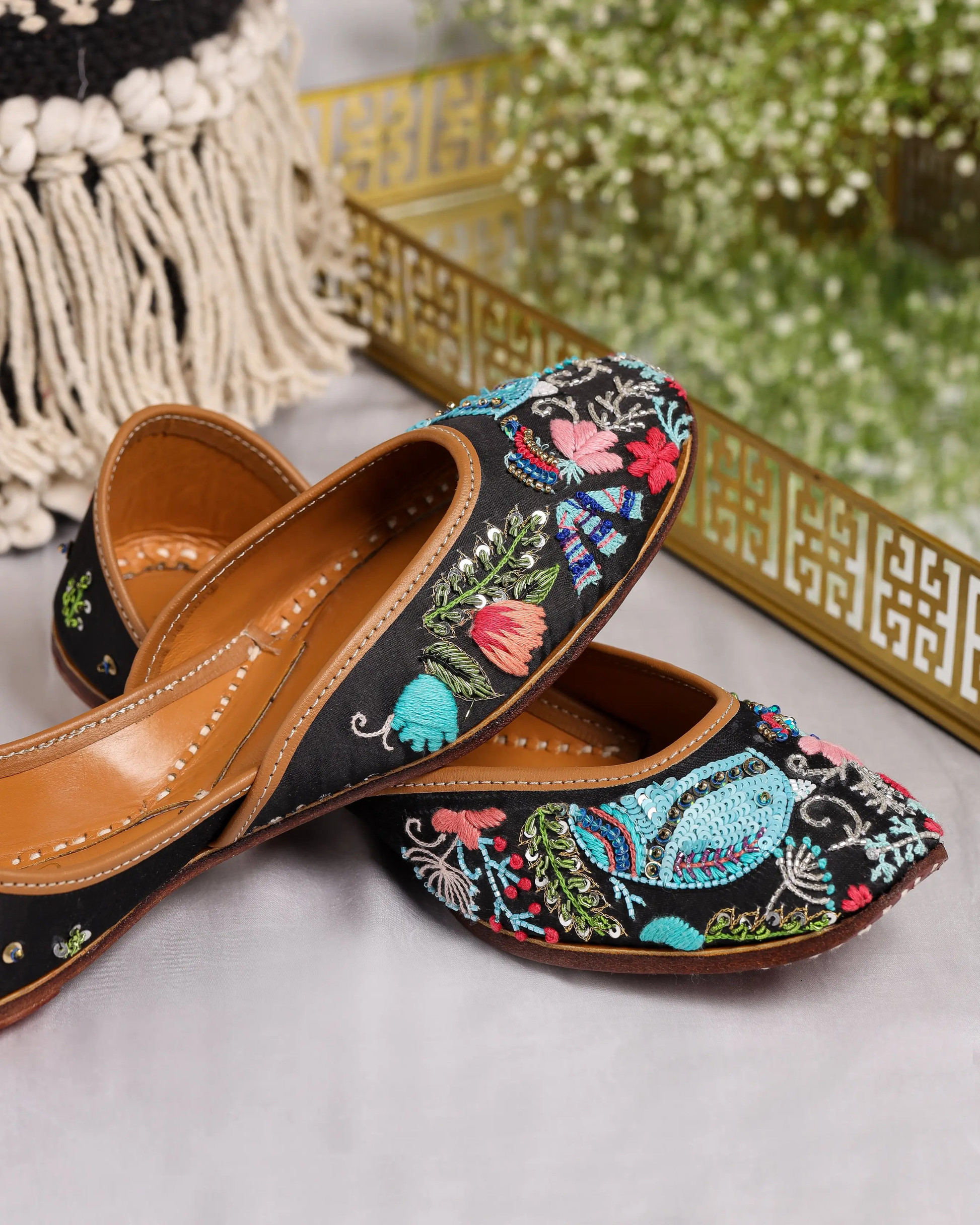 Black Bing Handcrafted Jutti My Store