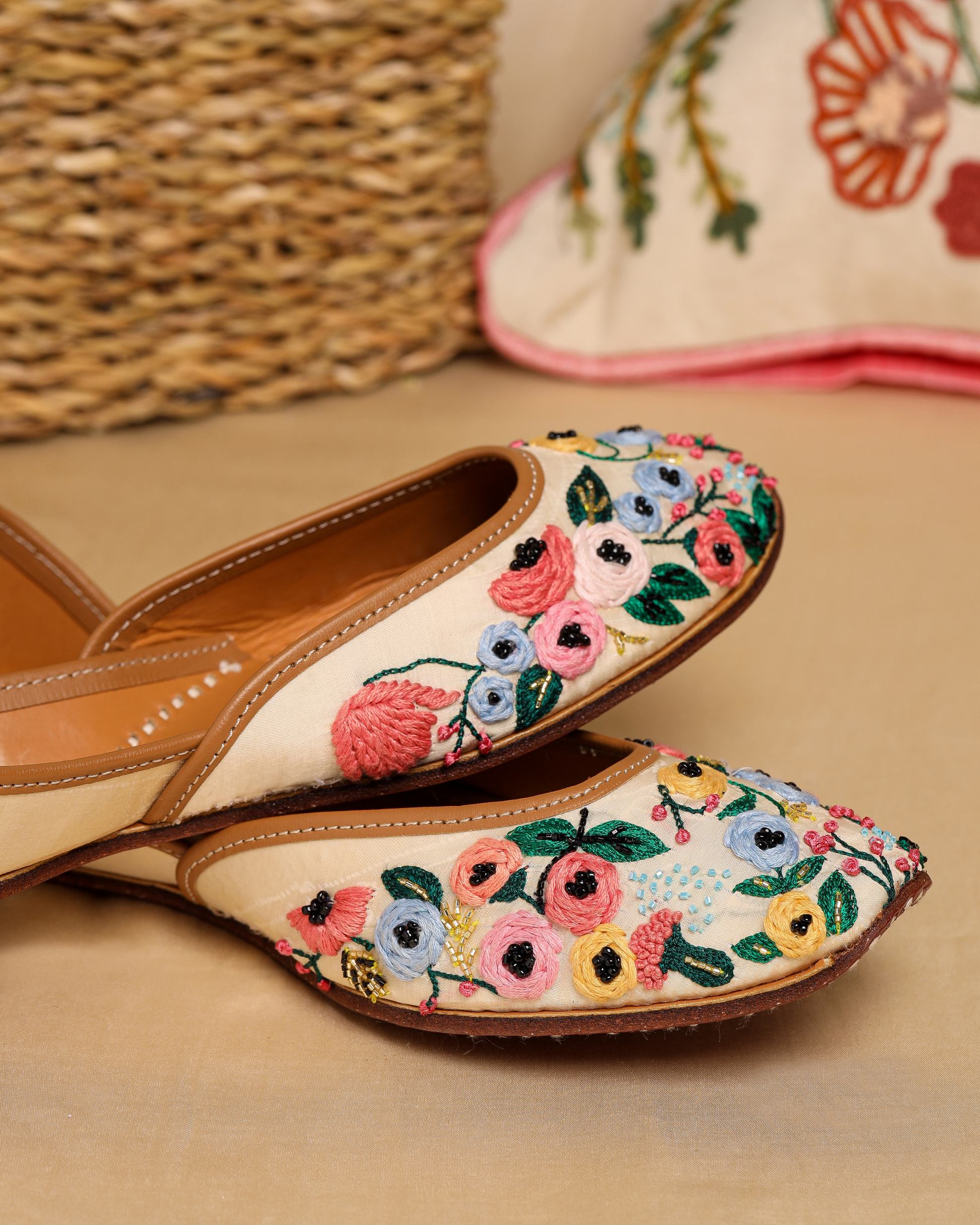 Flower Bae Handcrafted Jutti Quick Cart