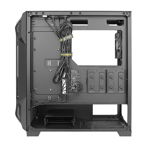 ANTEC CABINET   DF600 FLUX