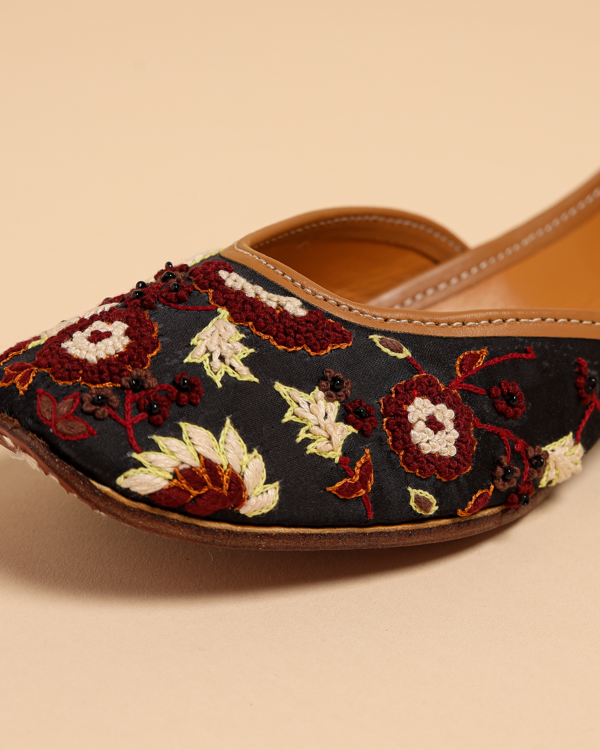 Basic Bloom Handcrafted Jutti Quick Cart