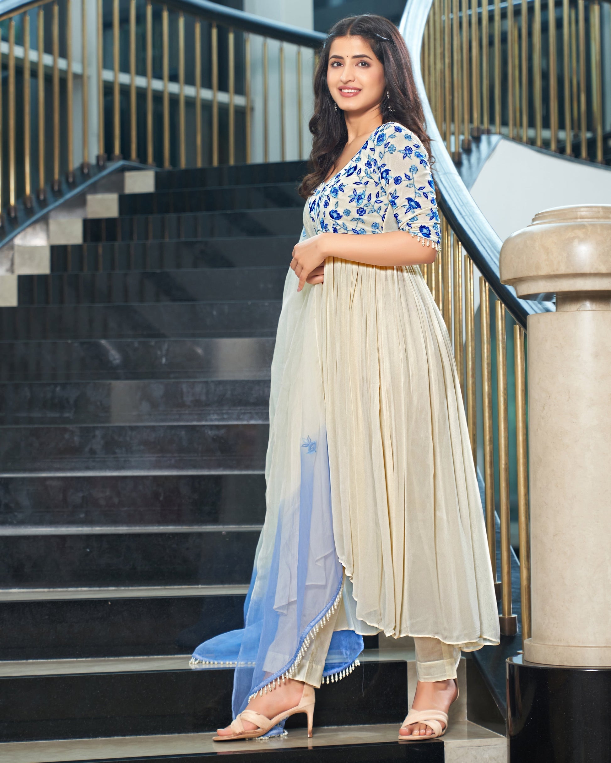 Rivaayat Off White Embroidered Georgette Suit Set Quick Cart