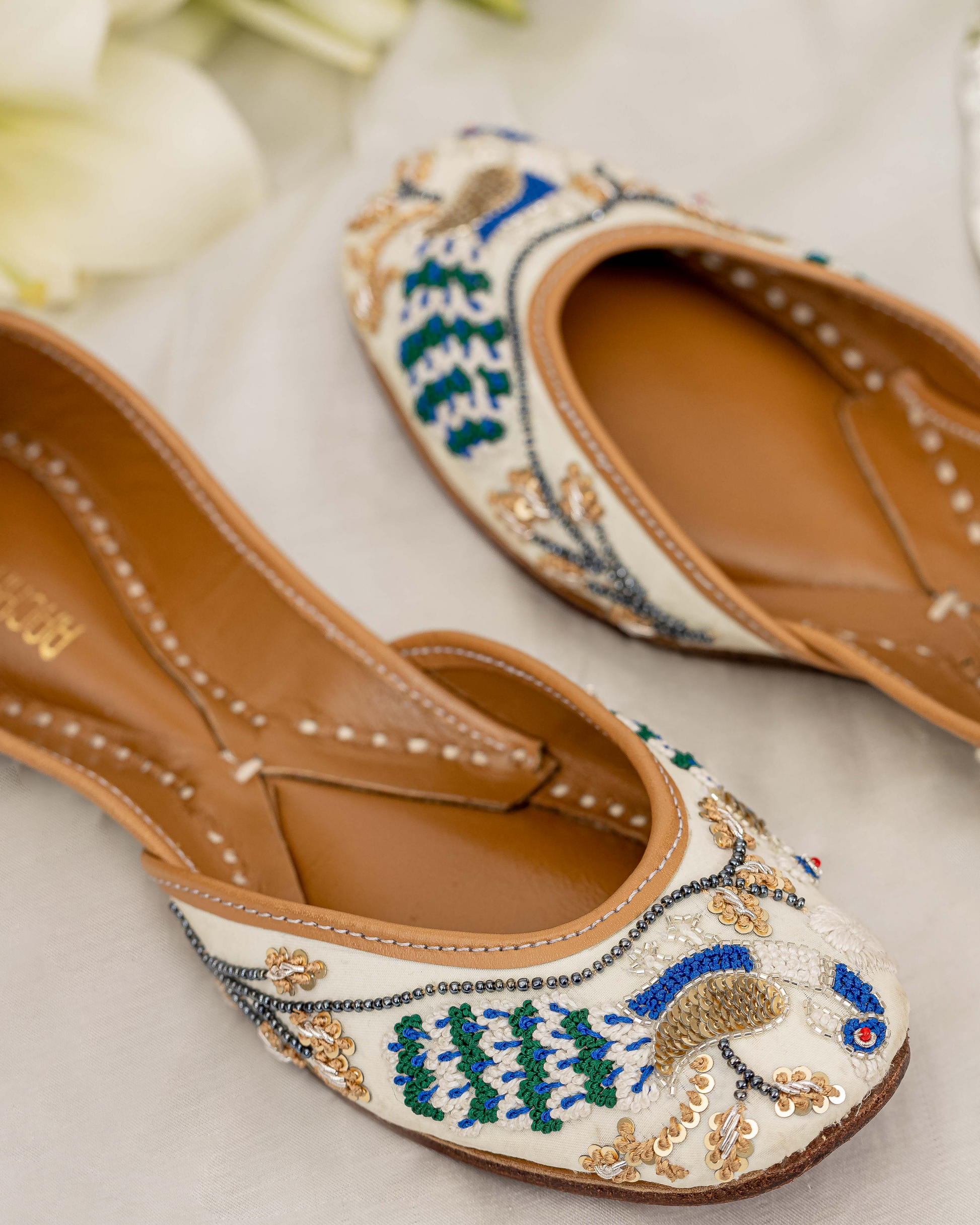 Icy Waffle Handcrafted Jutti Quick Cart