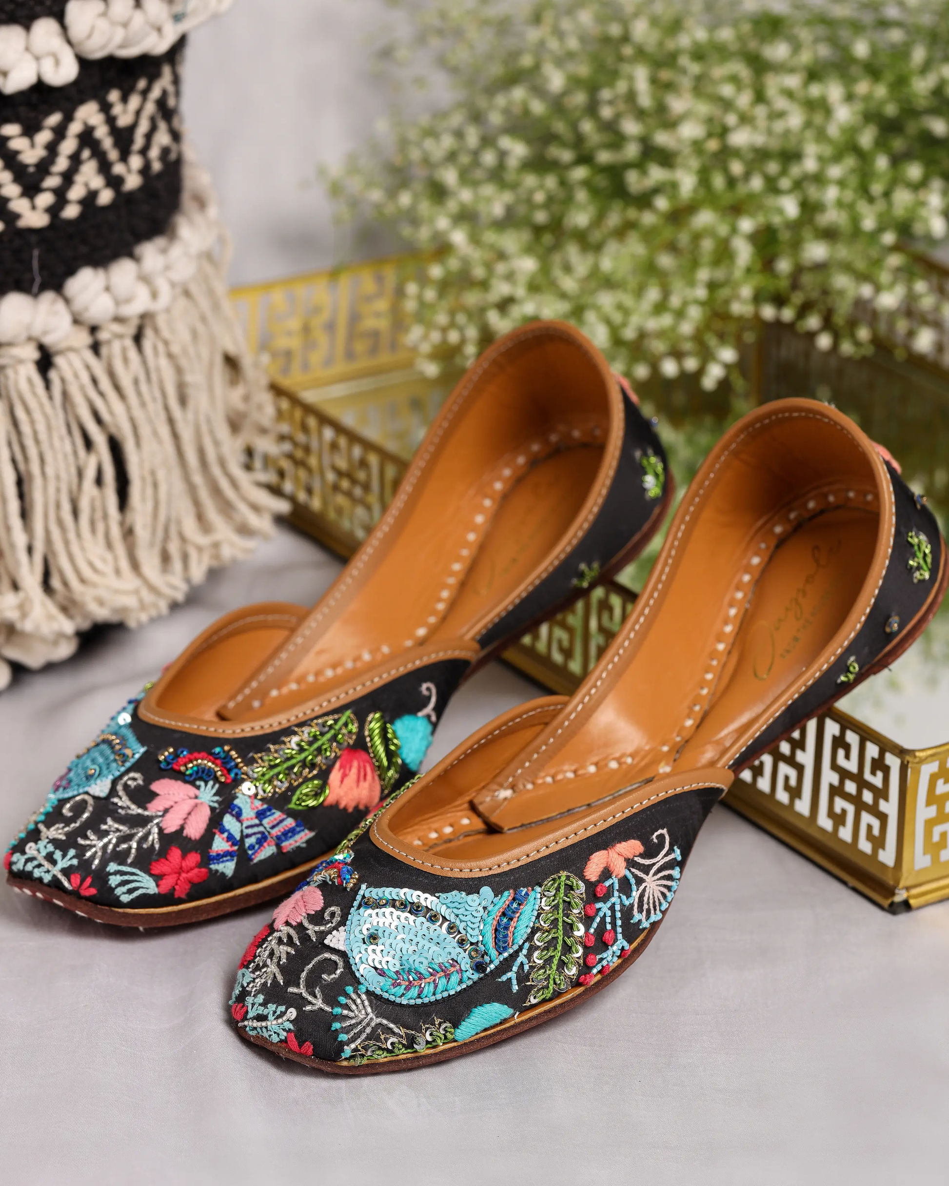 Black Bing Handcrafted Jutti My Store