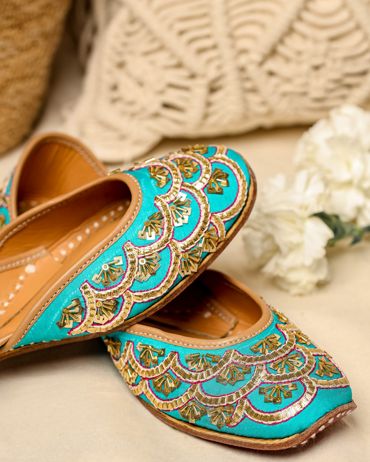 Cadet Blue Handcrafted Jutti Quick Cart