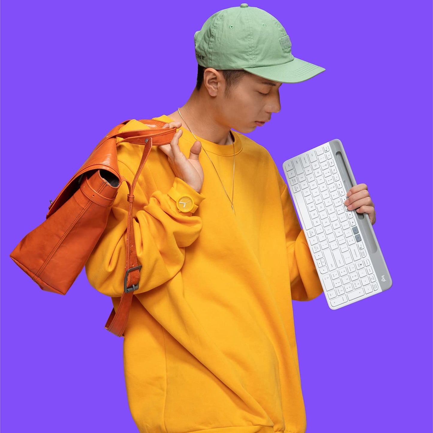 Logitech K580 Slim Multi-Device Wireless Keyboard – Bluetooth Receiver White