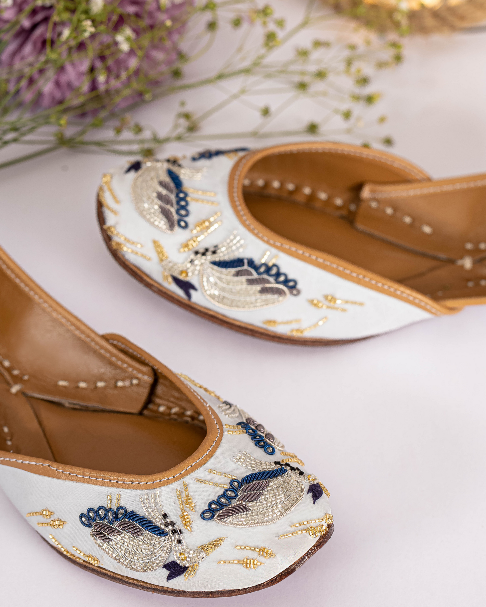 Flamingo Red Handcrafted Jutti Quick Cart