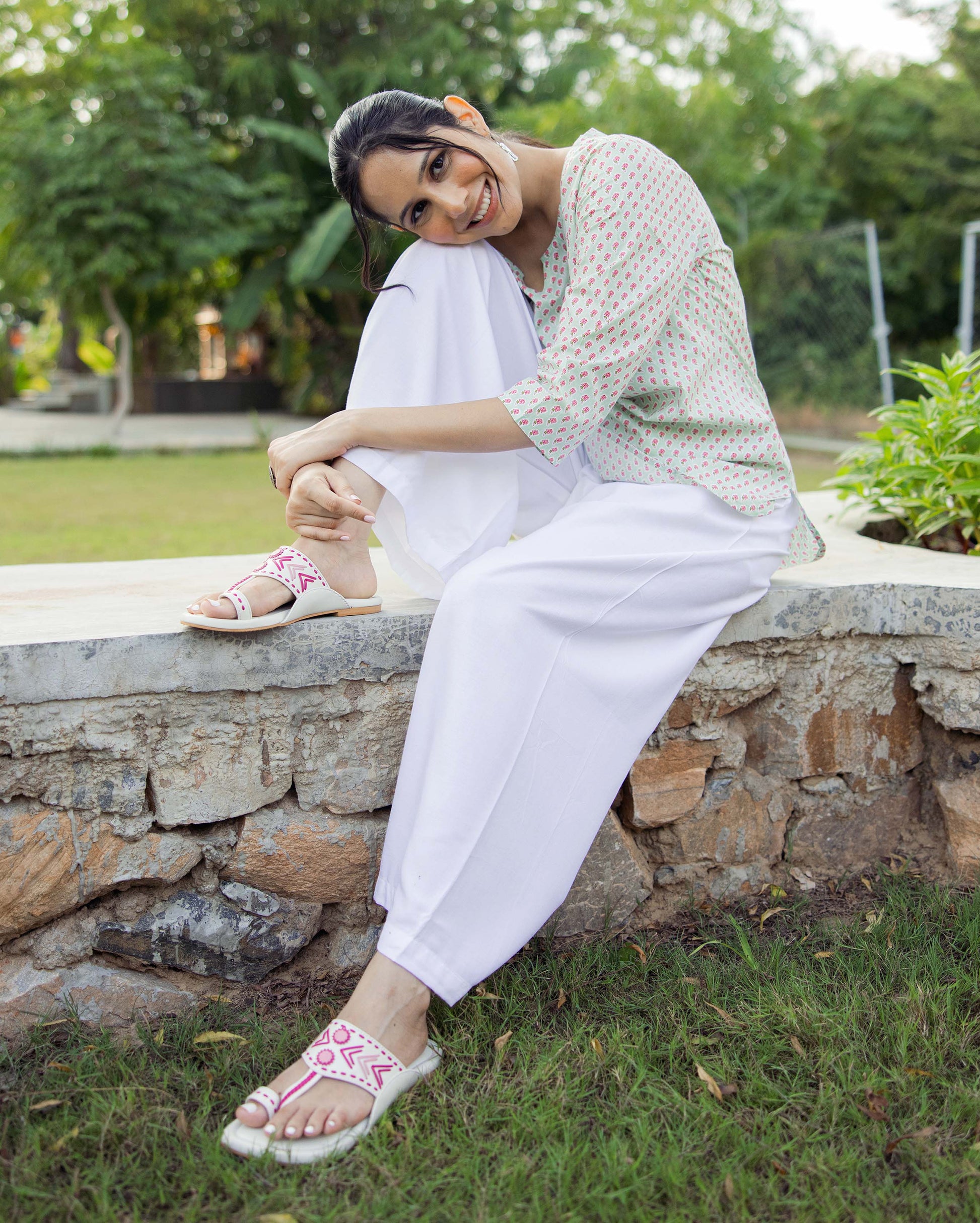 Azalea white Kolha Flats My Store