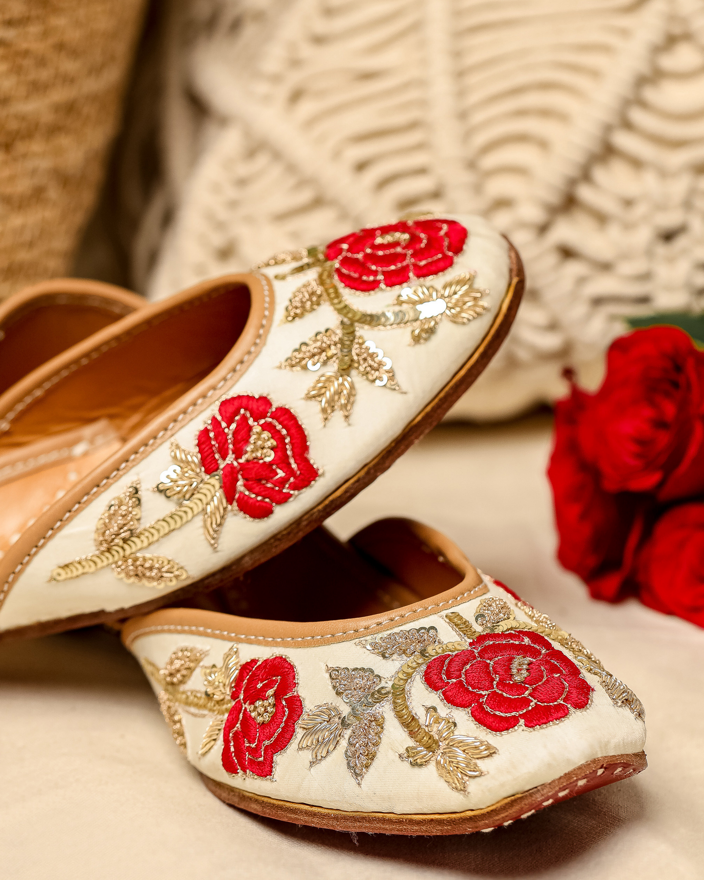 White Portland Handcrafted Jutti Quick Cart