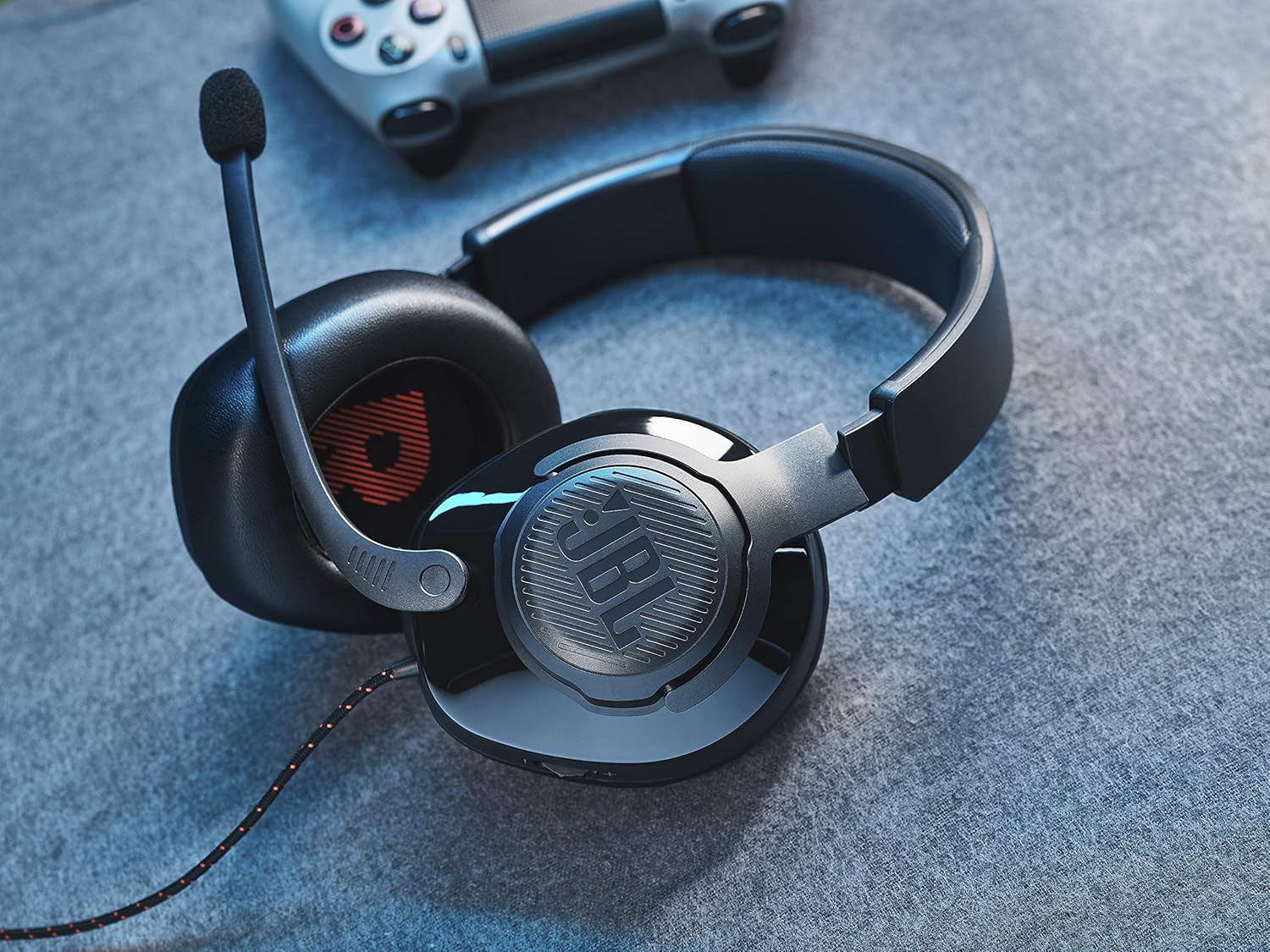 JBL Quantum 200 Wired Gaming Headphone With Mic