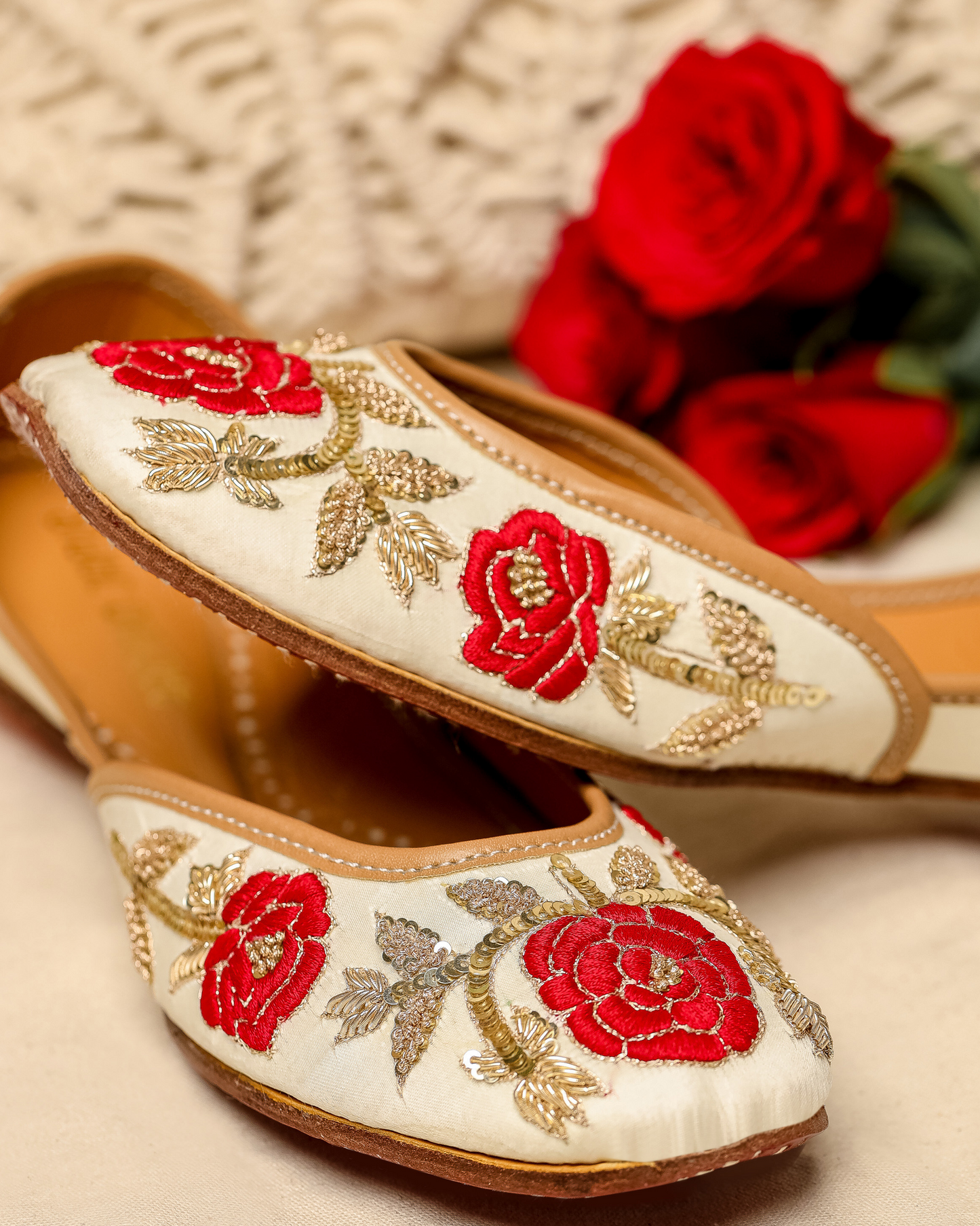 White Portland Handcrafted Jutti Quick Cart