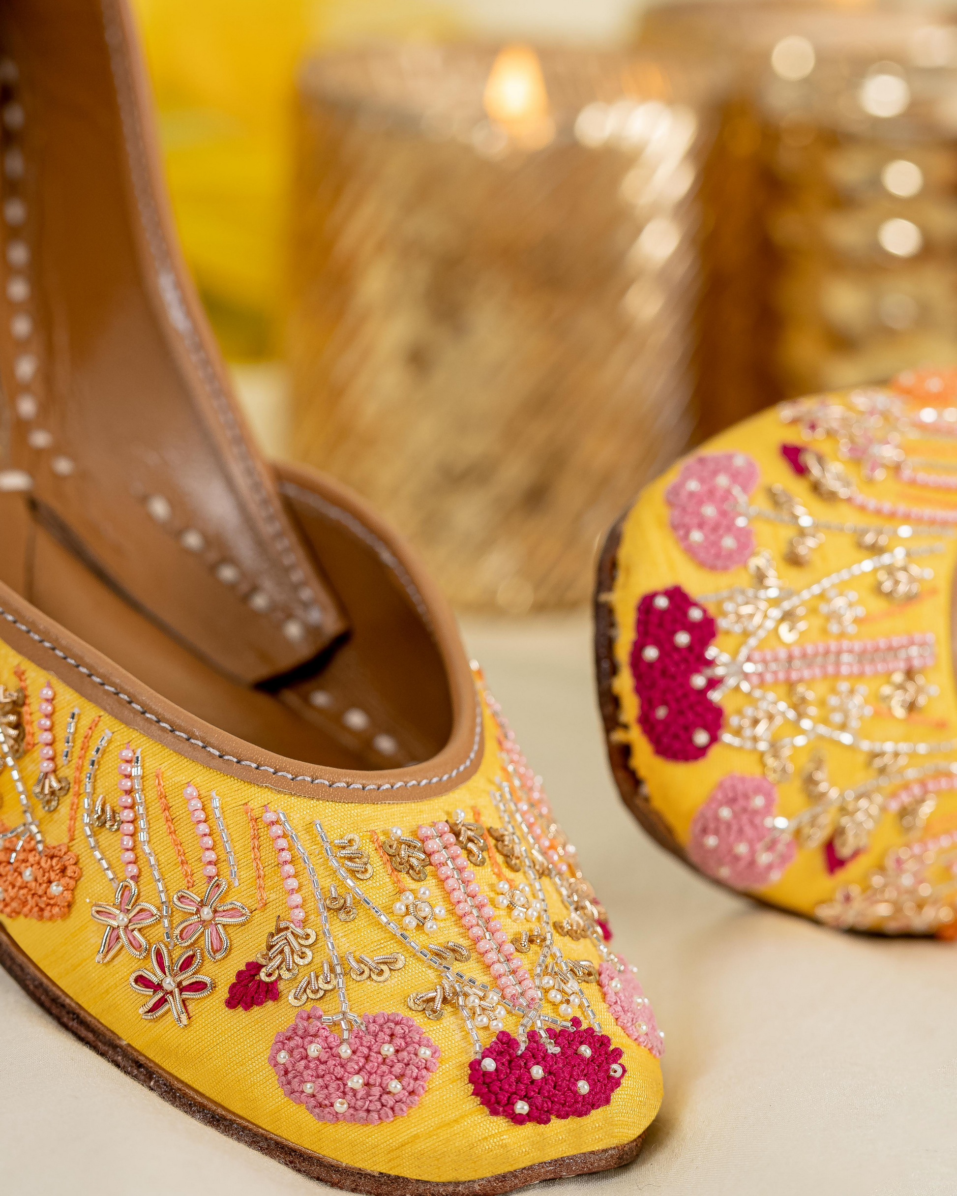 Marshmallow Crunch Handcrafted Jutti Quick Cart