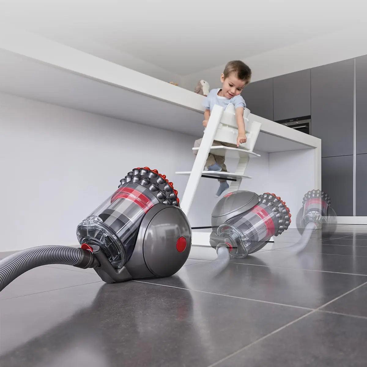 Dyson Big Ball Powerful Bagless Vacuum Cleaner Powerful Suction for Whole Home deep