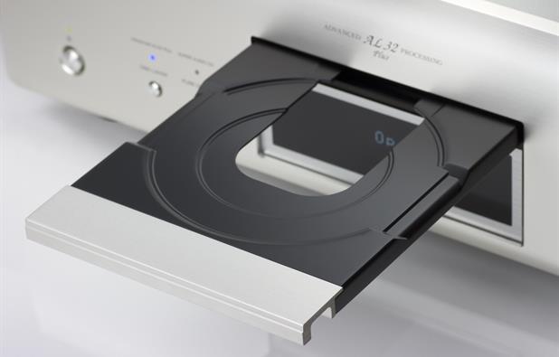 Denon  DCD-2500NE  Flagship Super Audio CD Player with Advanced AL32 Processing Plus